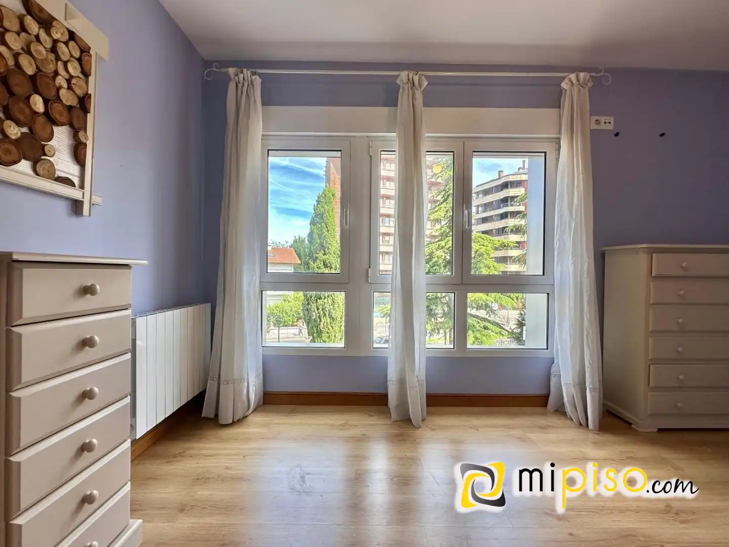 Schlafzimmer von Wohnung zum Verkauf in Colindres mit Heizung und Terrasse