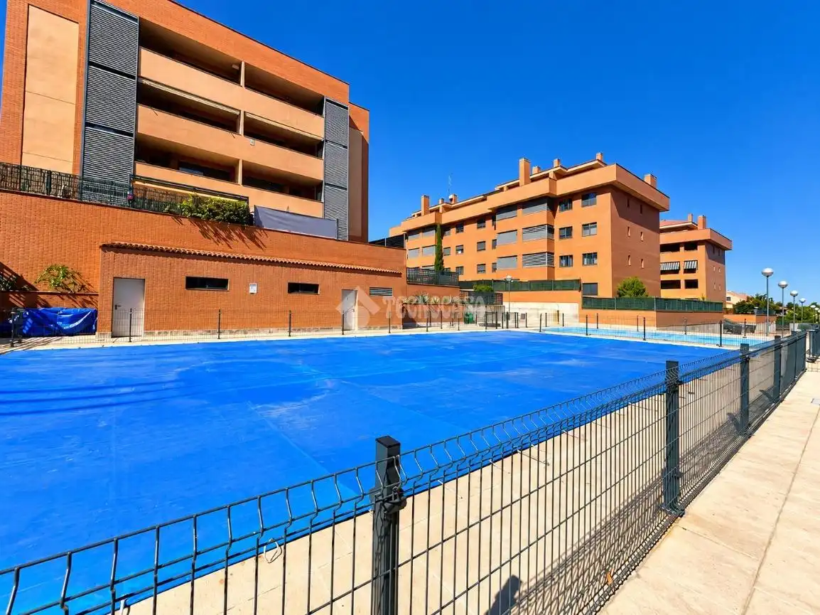 Exterior view of Flat for sale in La Dehesa - El Pinar