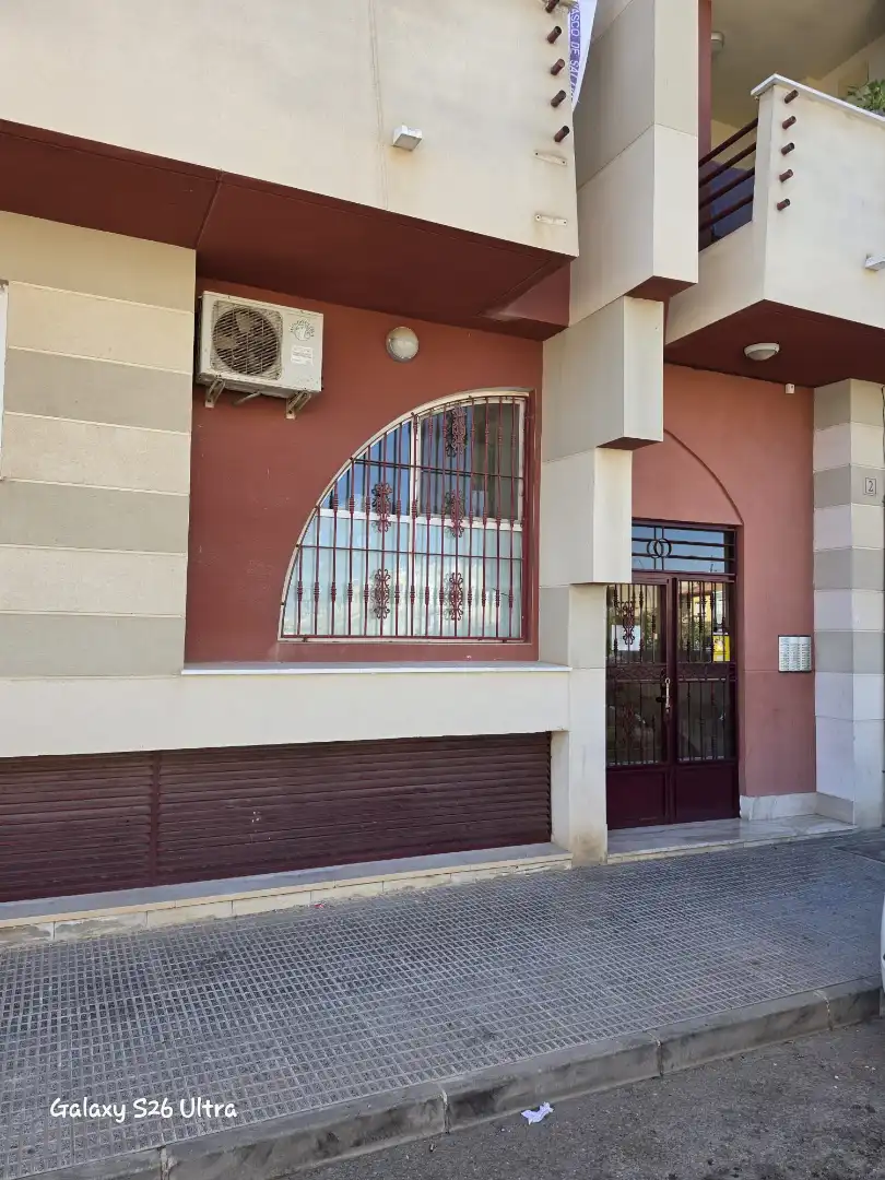 Exterior view of Flat for rent in Almoradí  with Air Conditioner, Terrace and Storage room