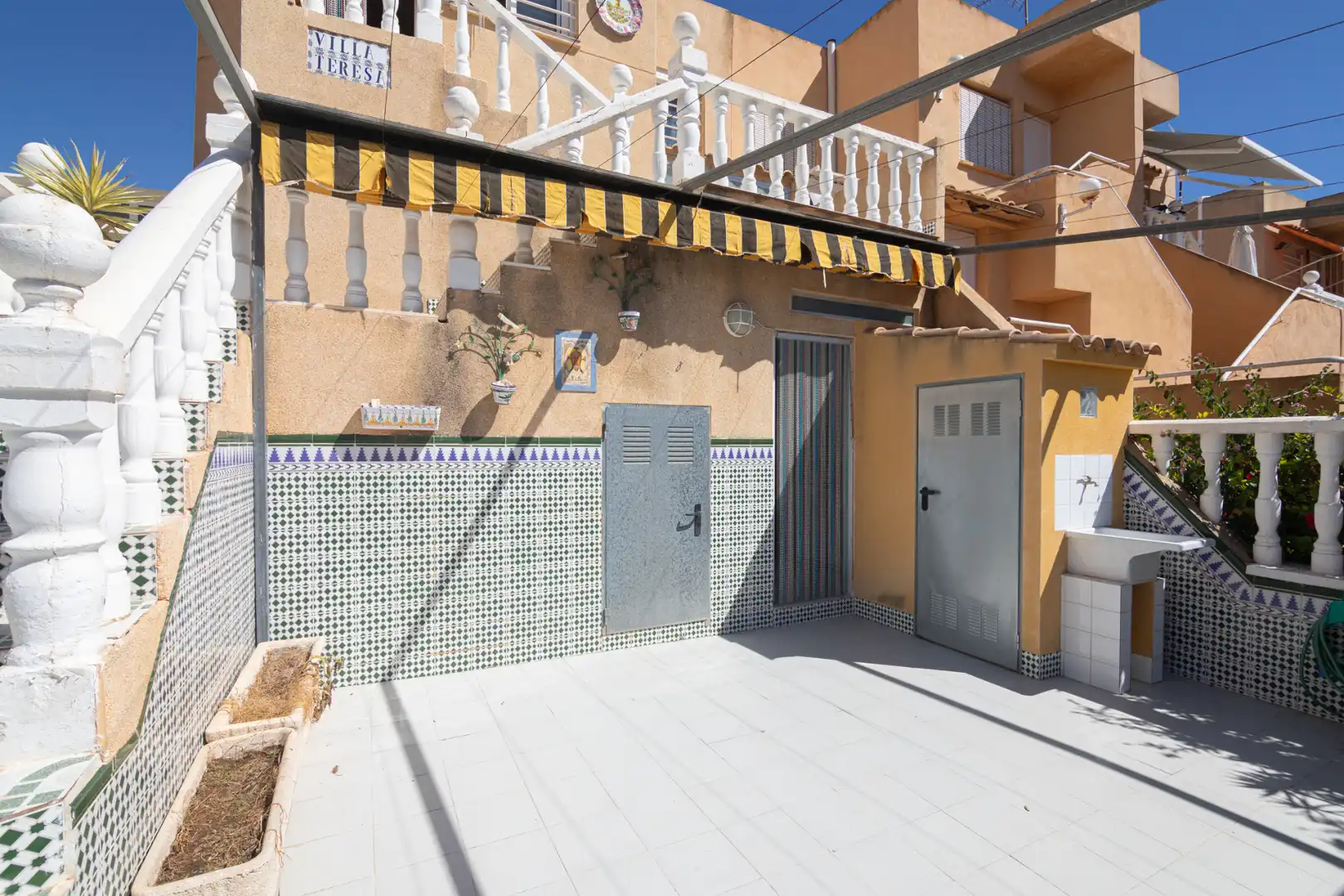 Bungalow con terrazza in vendita a Avinguda d'Europa 37, imagen 2
