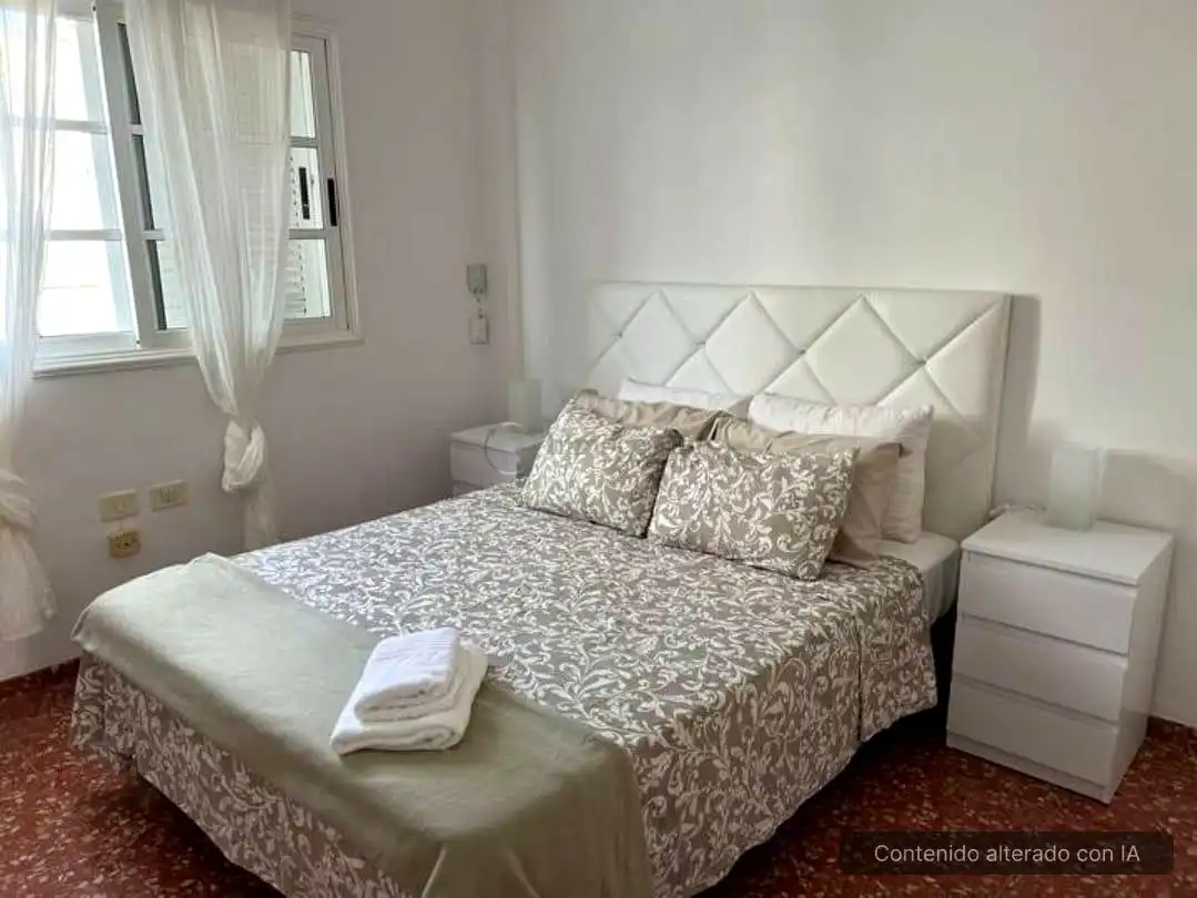 Habitación de Piso de alquiler en Arona con Amueblado, Balcón y Internet
