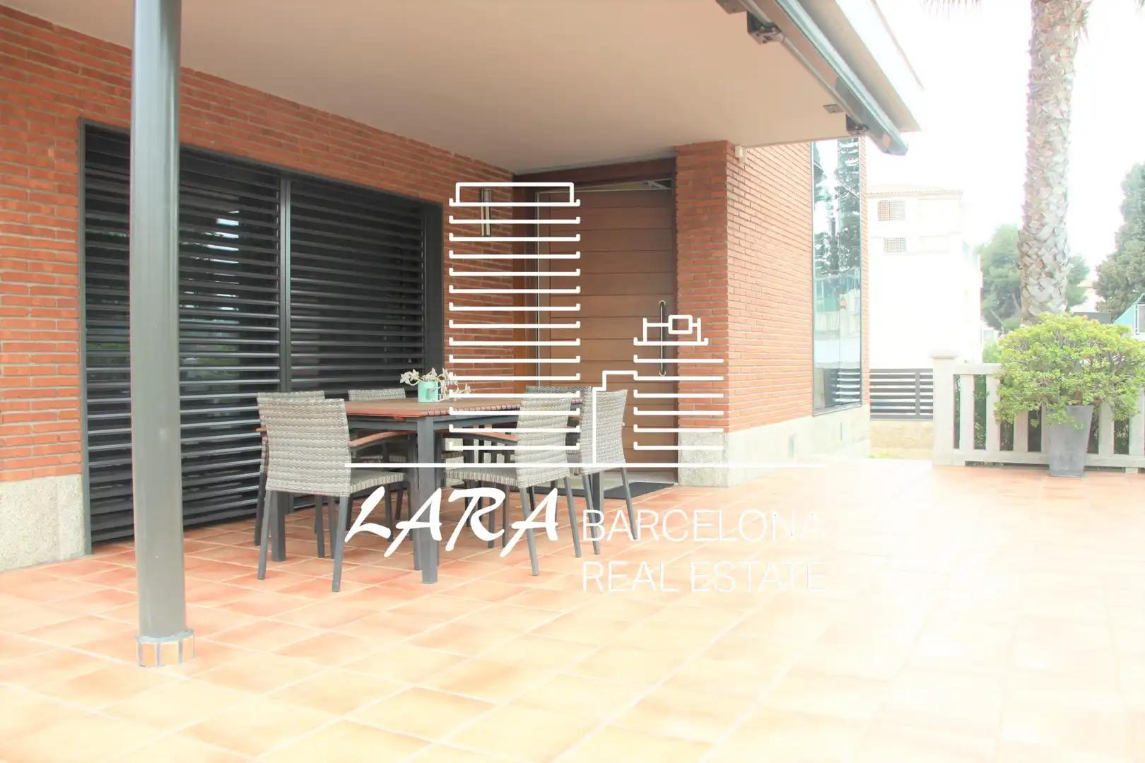 Terraza de Casa o chalet de alquiler con opción a compra en Viladecans con Aire acondicionado, Calefacción y Jardín privado