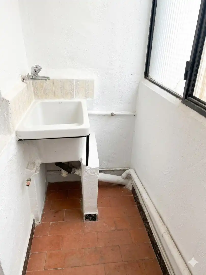 Badezimmer von Wohnung zum Verkauf in Villena mit Balkon