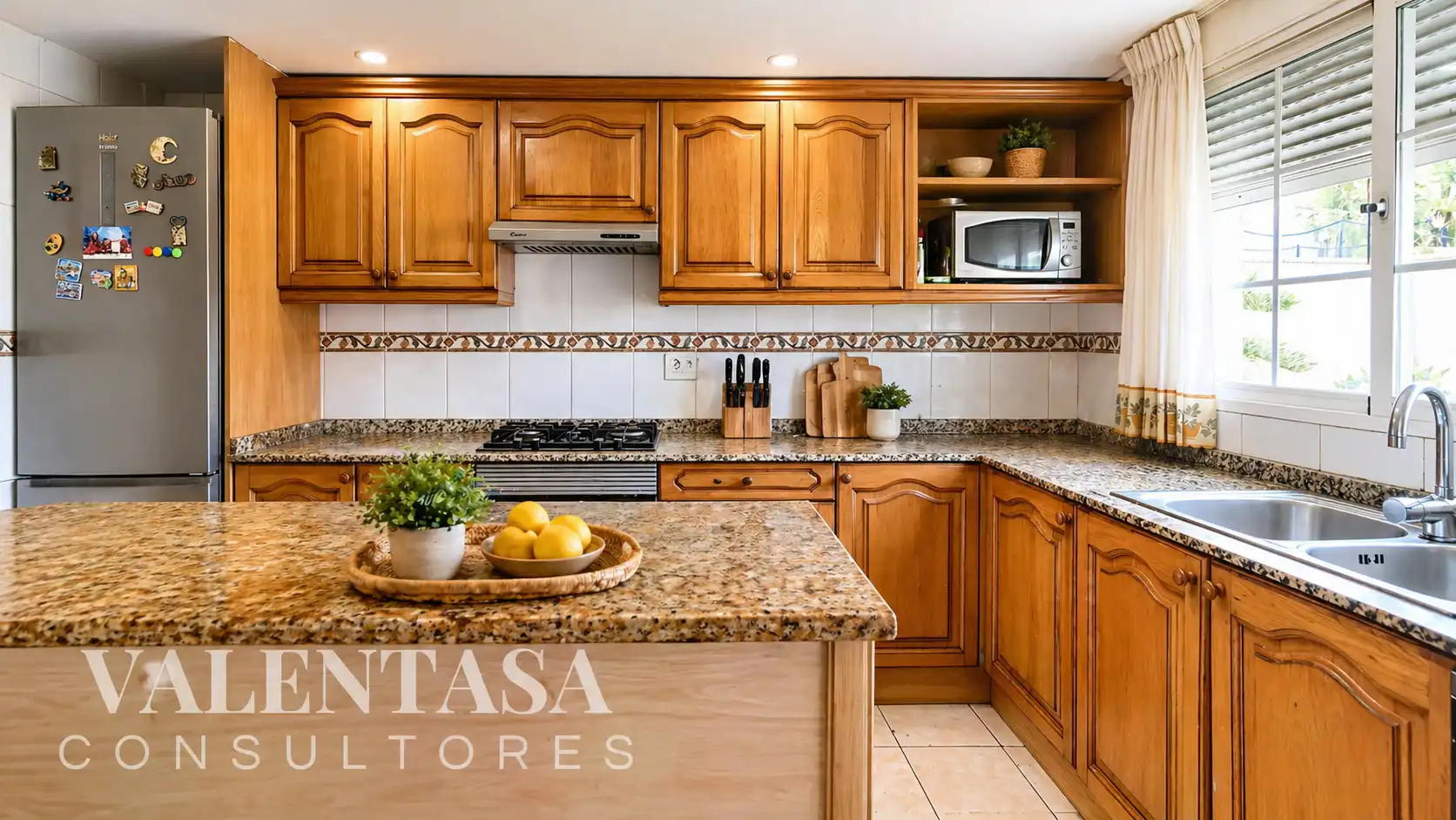 Kitchen of Houses for sale in L'Eliana  with Air Conditioner, Heating and Private garden