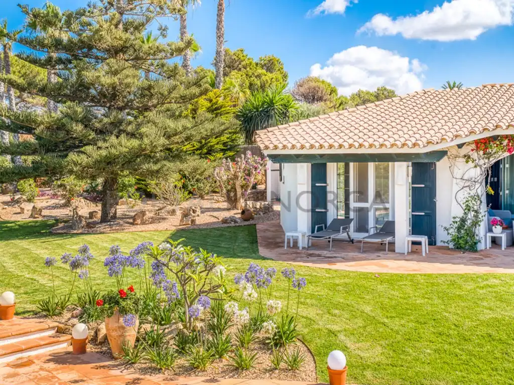Houses for sale in Urbanizacion Binidali, Sant Climent - Es Canutells