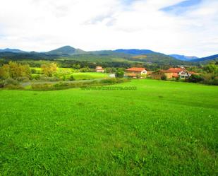 Residencial en venda en Ayala / Aiara