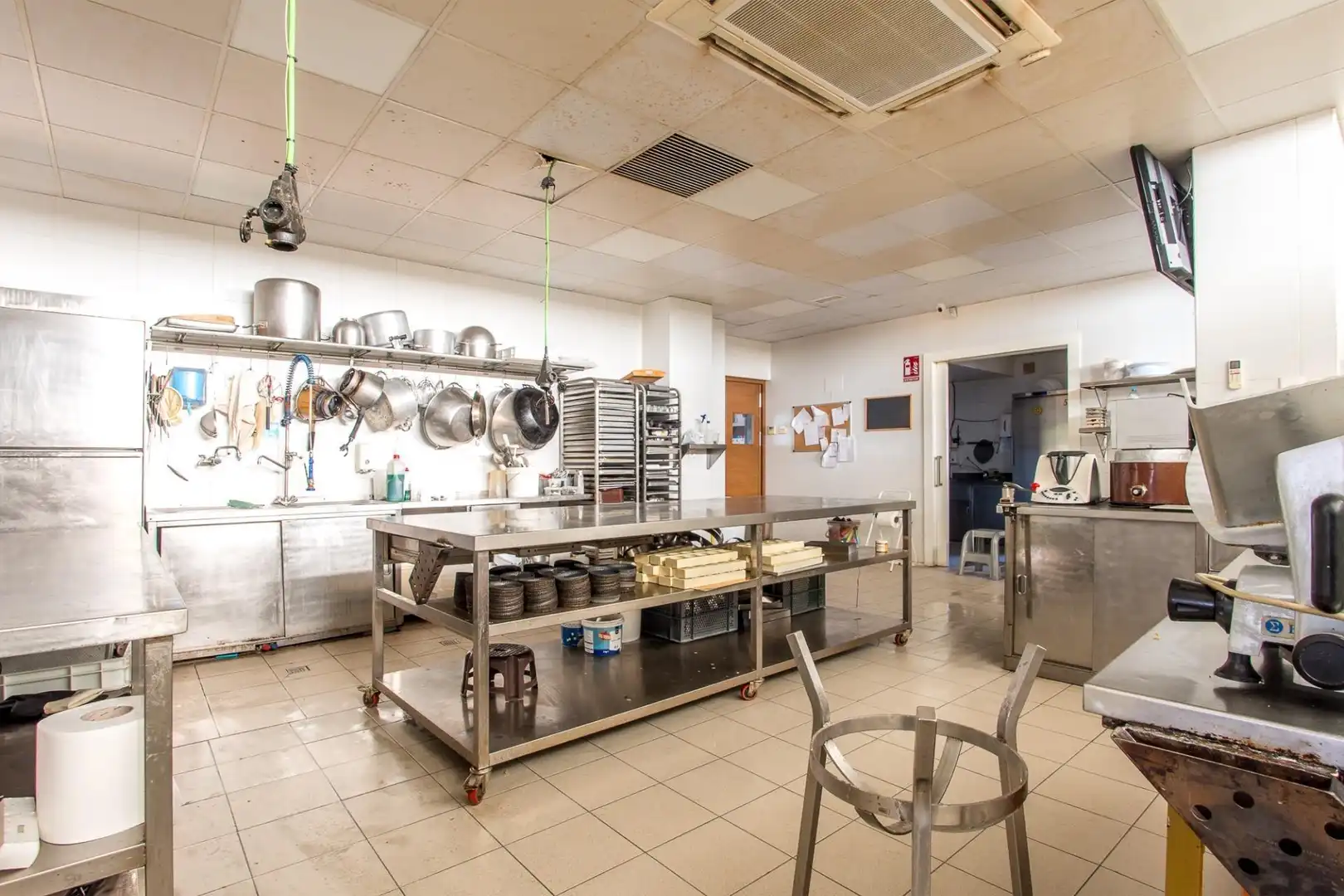 Cocina de Casa o chalet en venta en Murcia con Aire acondicionado, Calefacción y Jardín privado
