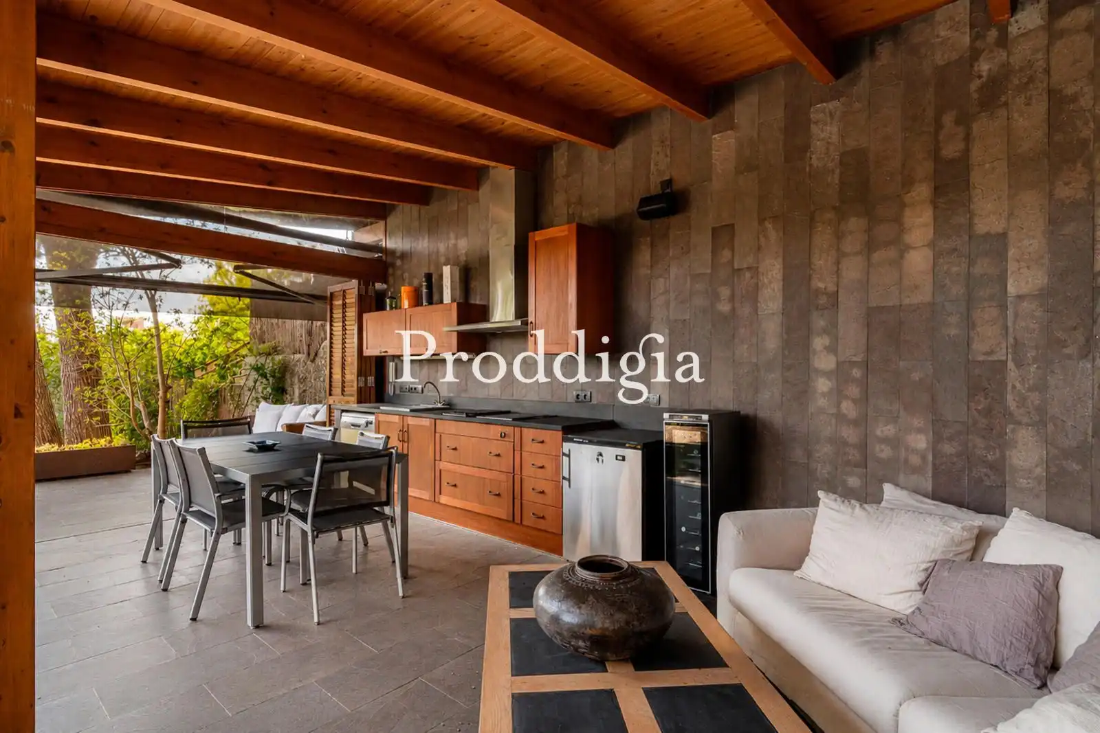 Terrasse von Wohnung zum Verkauf in Barcelona mit Klimaanlage, Heizung und Privatgarten