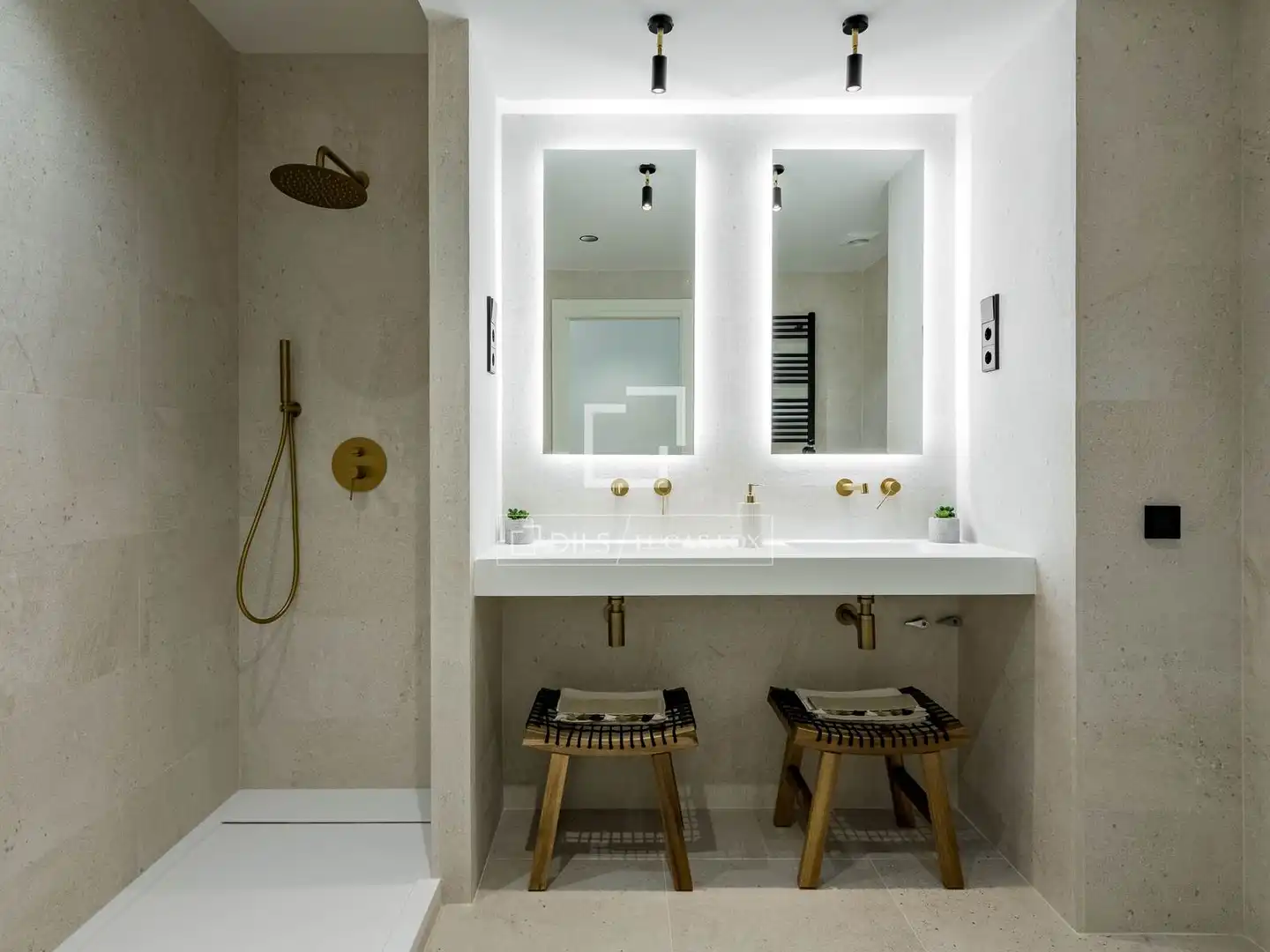 Baño de Piso en venta en Madrid con Aire acondicionado, Calefacción y Terraza