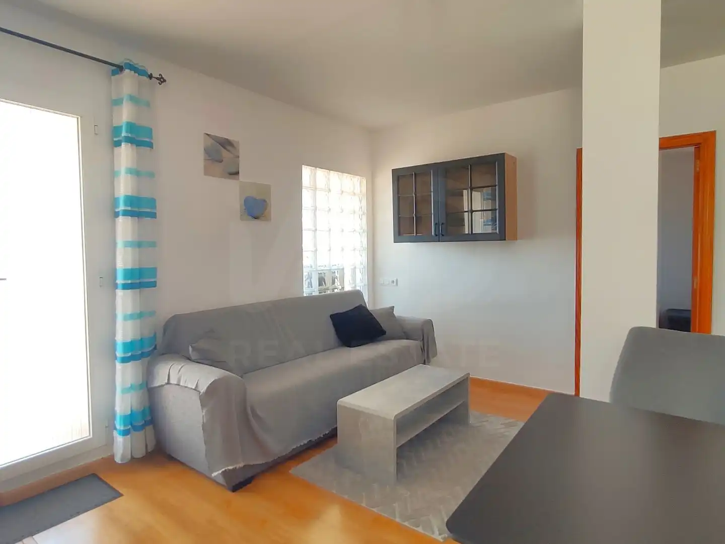 Sala d'estar de Casa o xalet en venda en Pedralba amb Aire condicionat, Calefacció i Terrassa