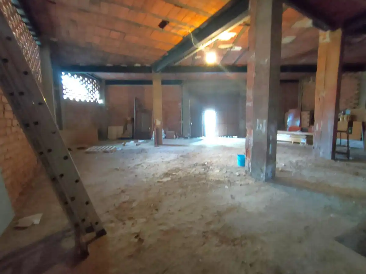Local commercial à vendre à Valdepeñas, imagen 3