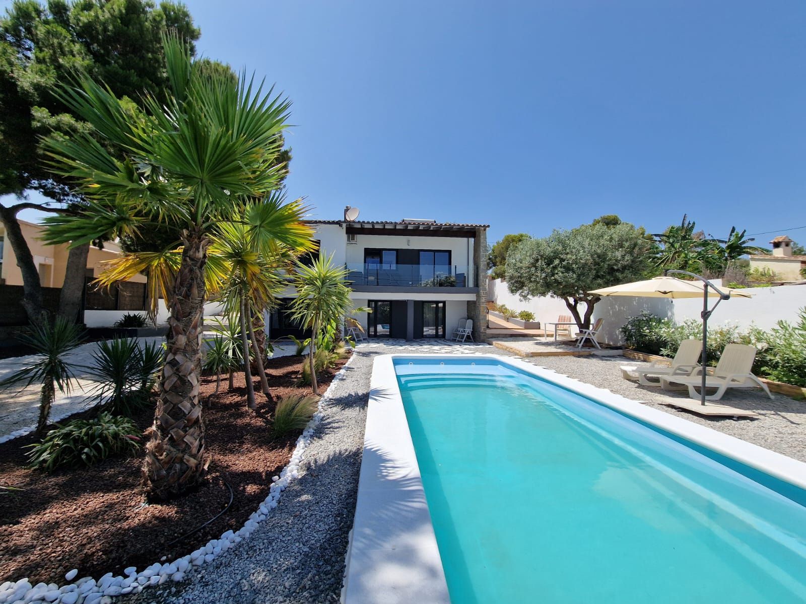 Garden of House or chalet for sale in Calpe / Calp  with Air Conditioner, Heating and Private garden