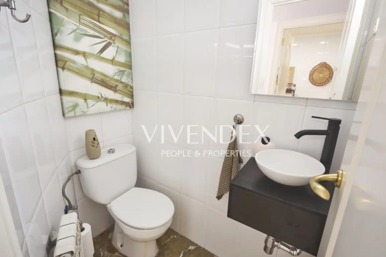 Bathroom of Houses for sale in Sant Vicenç Dels Horts  with Terrace