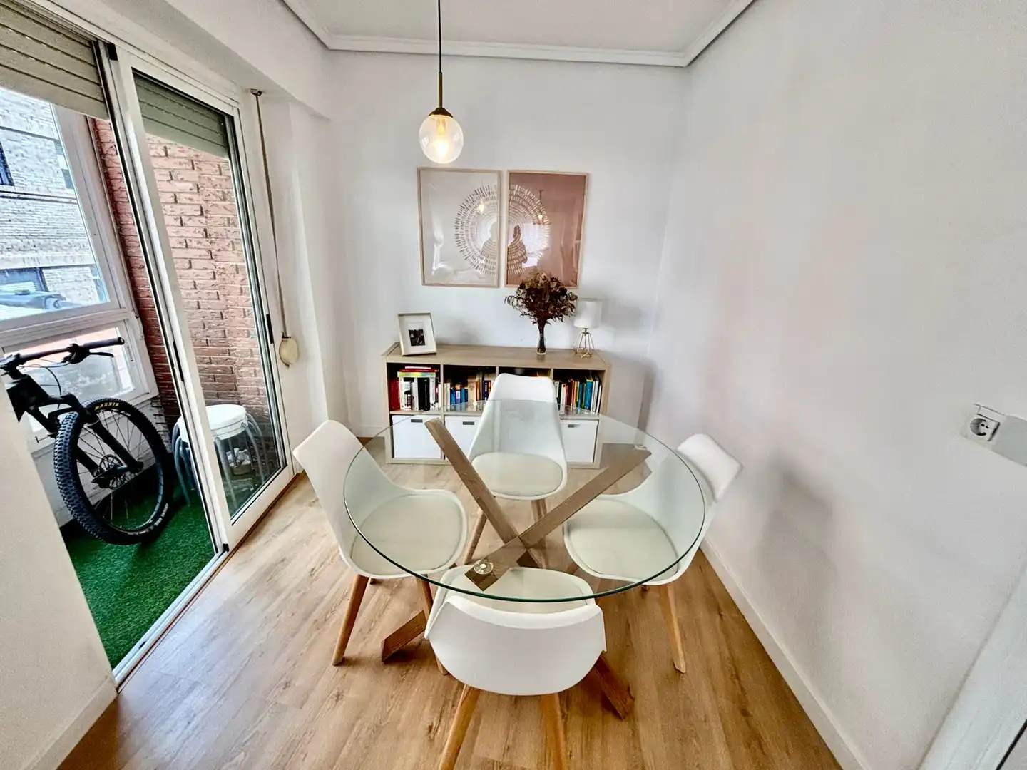 Comedor de Piso en venta en Alicante / Alacant con Aire acondicionado y Balcón