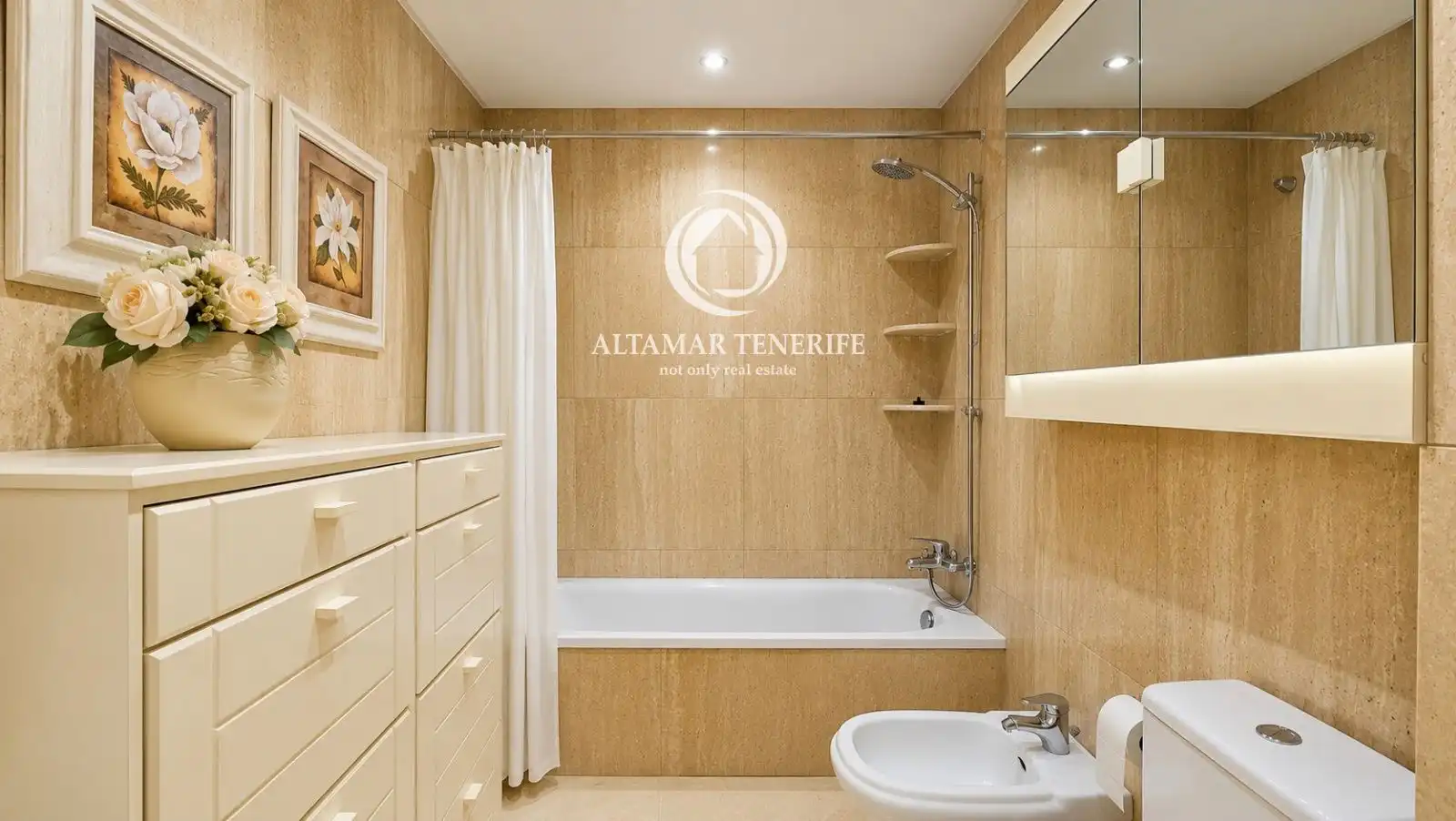 Bany de Apartament en venda en Santa Cruz de Tenerife amb Aire condicionat i Traster