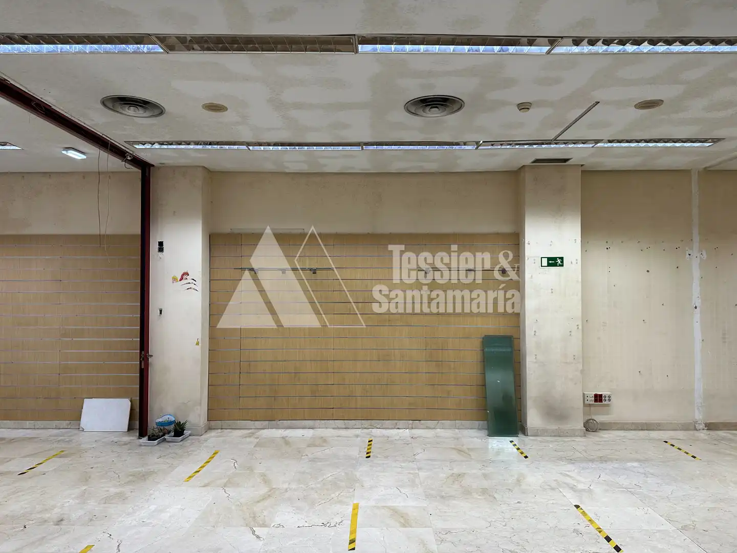 Gewerbefläche zur Miete in Calle Poeta Alfonso Camín, imagen 10