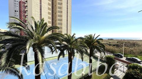 Foto 3 de Piso en venta en Avenida Constitución, Platja de la Pobla de Farnals, La Pobla de Farnals