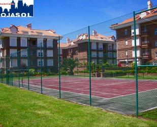 Vista exterior de Apartament de lloguer en Noja amb Terrassa i Piscina