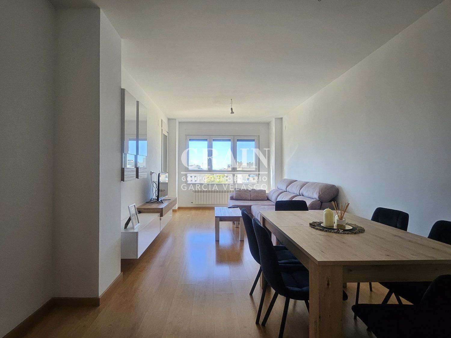 Living room of Flat for sale in  Albacete Capital  with Heating, Storage room and Swimming Pool