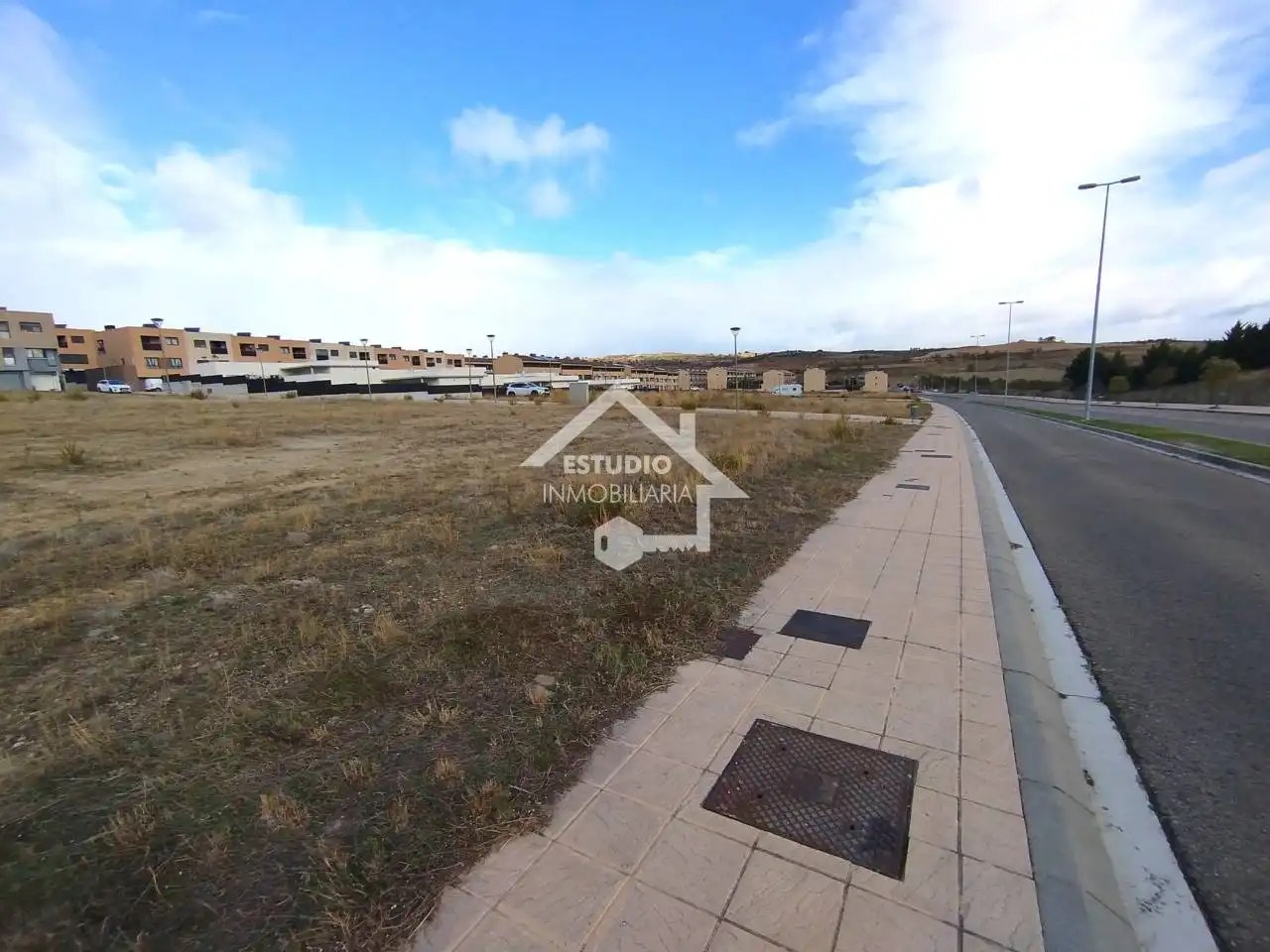 Residential land for sale in Calle Eliseo Sainz Ripa, imagen 24