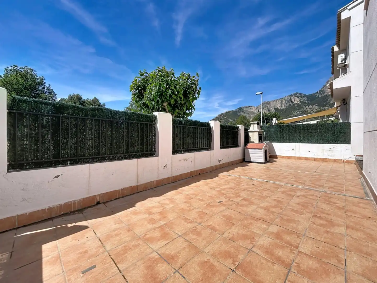 Bungalow mit Terrasse zum Verkauf in Casco urbano, imagen 17