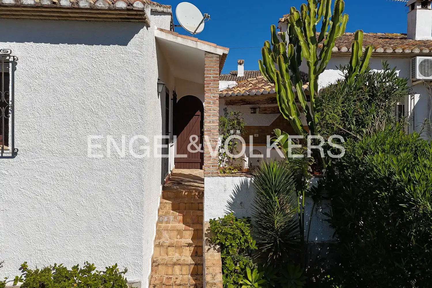 Exterior view of Houses for sale in Dénia  with Air Conditioner, Heating and Private garden