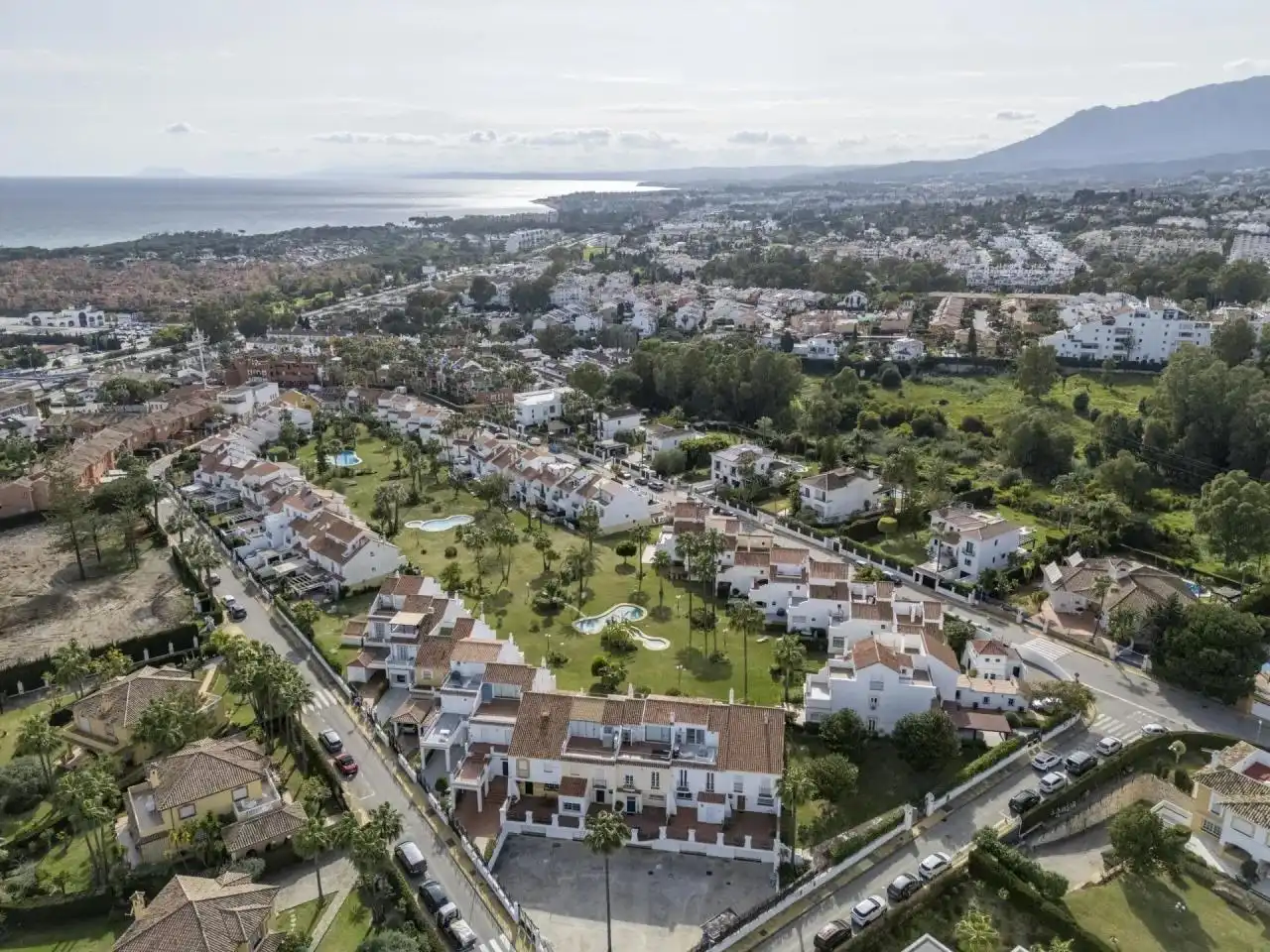 Casa a schiera con terrazza in vendita a Estepona Pueblo, imagen 8