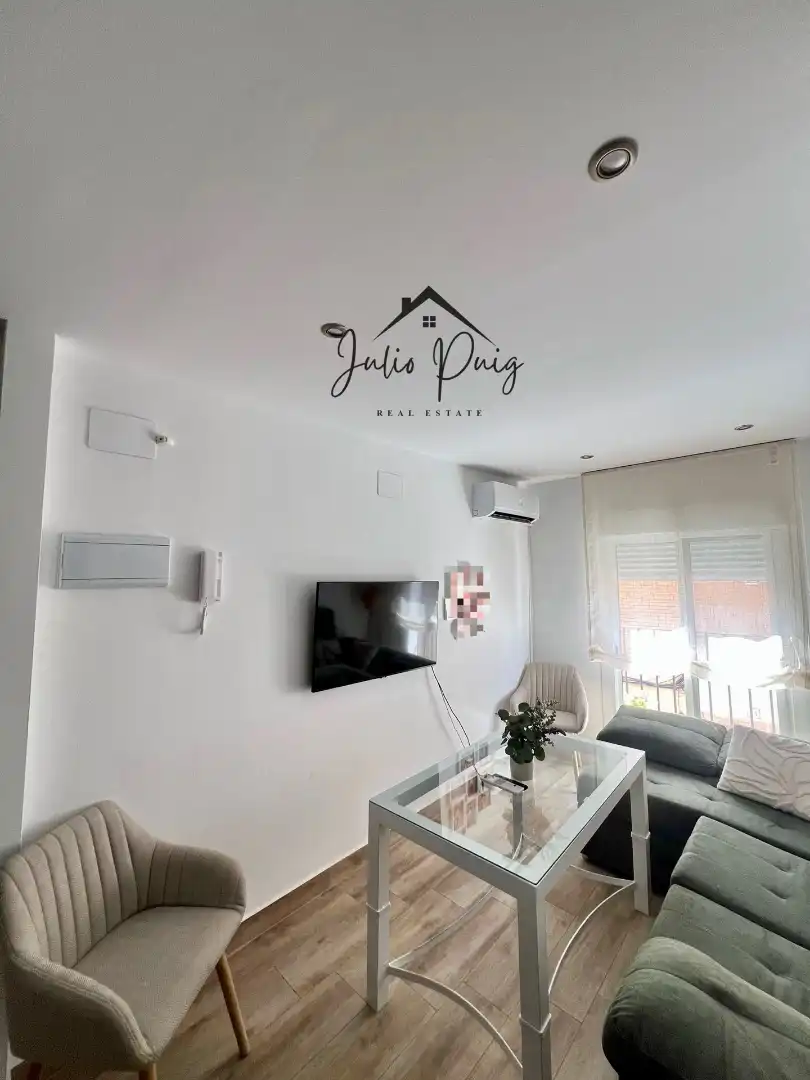 Sala d'estar de Pis en venda en Coria del Río amb Aire condicionat, Terrassa i Traster