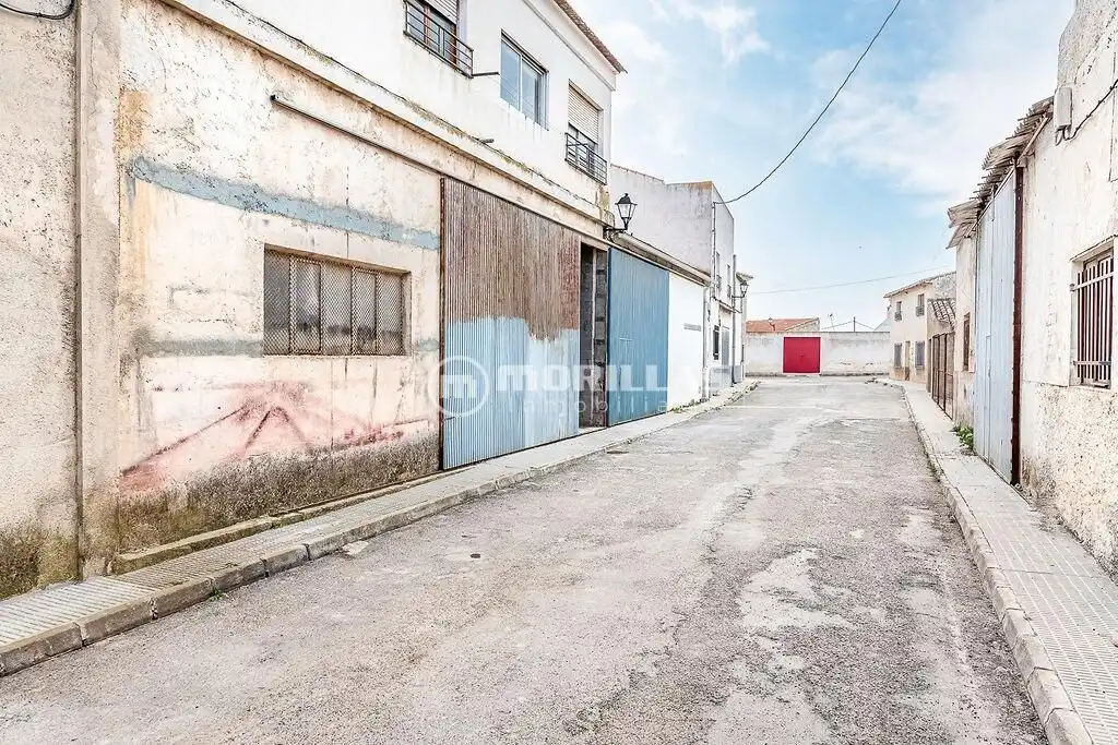 Vista exterior de Casa o xalet en venda en Caravaca de la Cruz amb Calefacció i Balcó