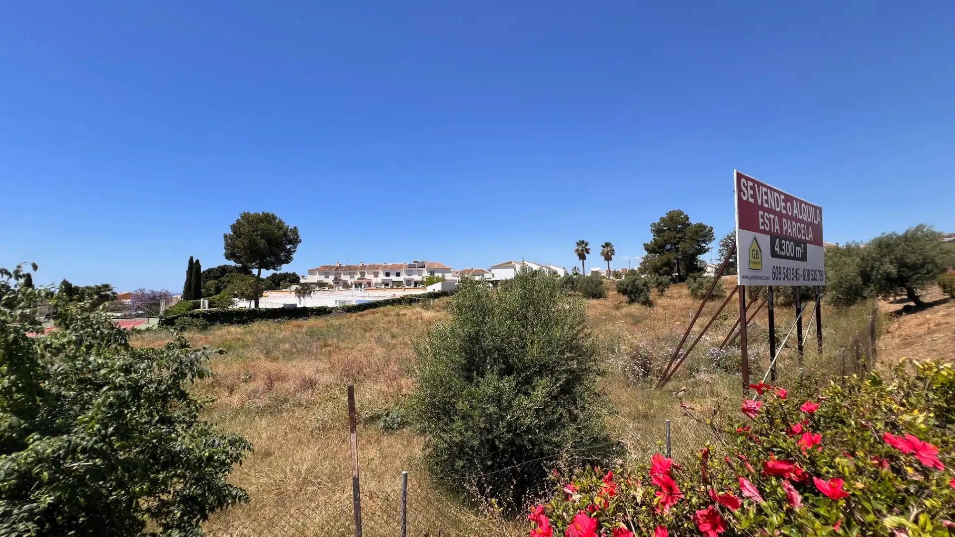 Industrial land for sale in Torrox Park
