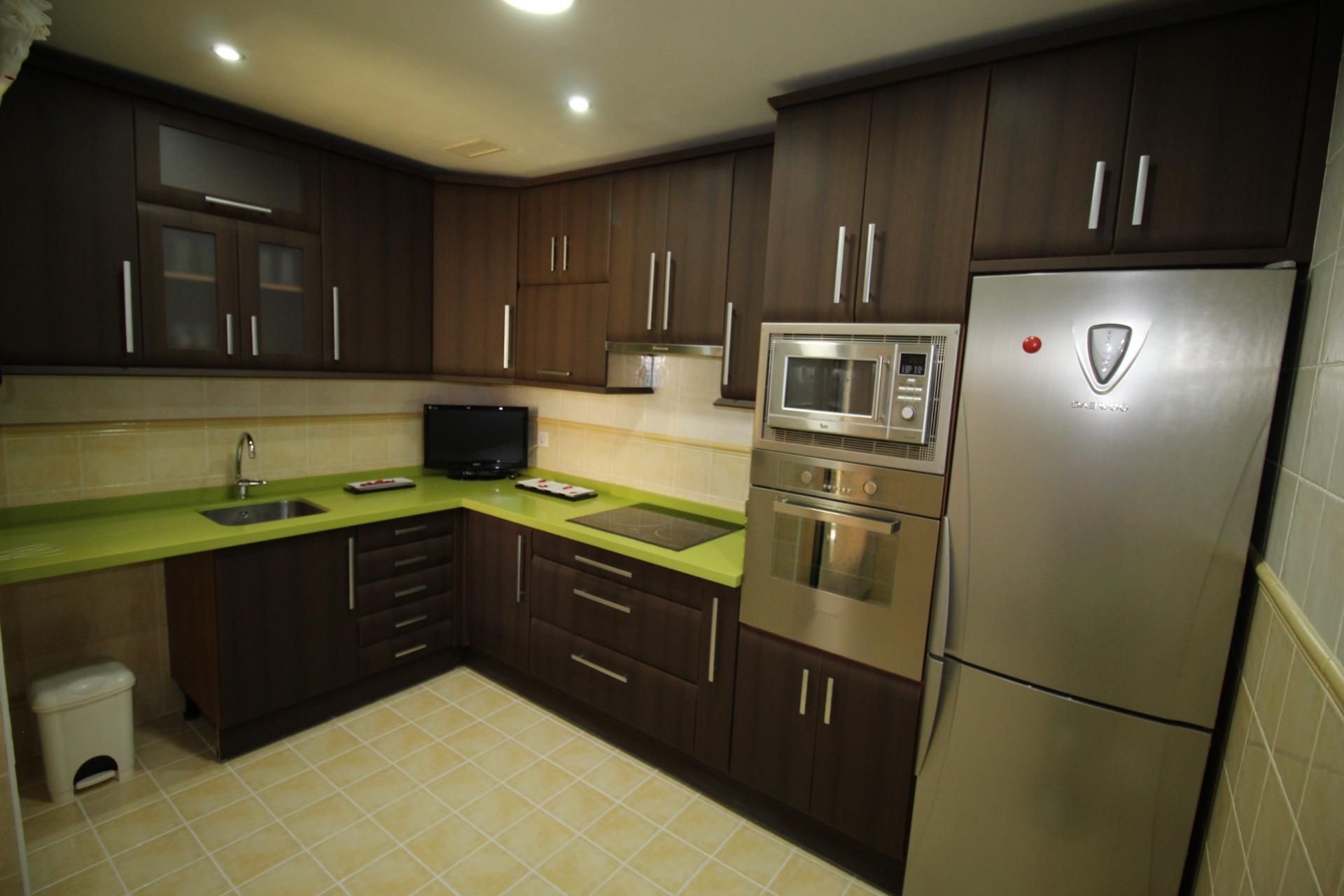 Cocina de Piso en venta en Argamasilla de Calatrava con Aire acondicionado, Calefacción y Terraza