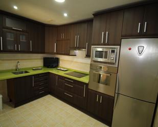 Kitchen of Flat for sale in Argamasilla de Calatrava  with Air Conditioner, Heating and Terrace