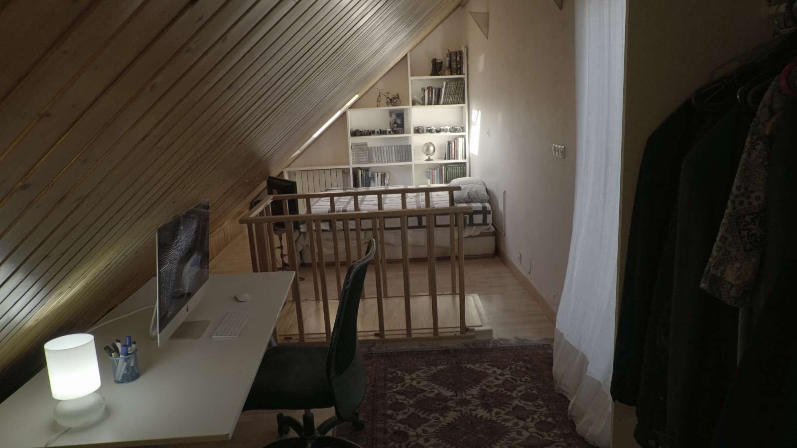 Bedroom of Flat to share in  Madrid Capital  with Air Conditioner and Terrace