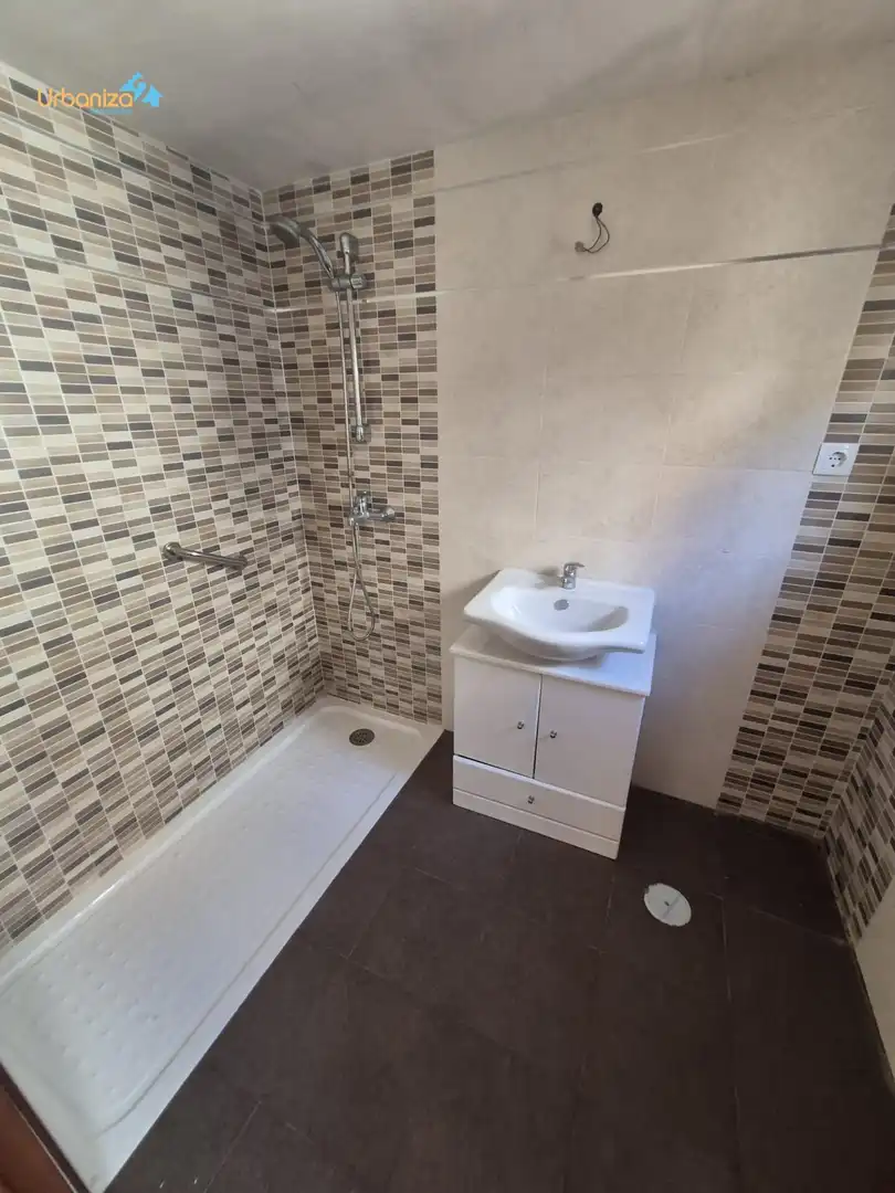 Baño de Casa adosada en venta en Badajoz