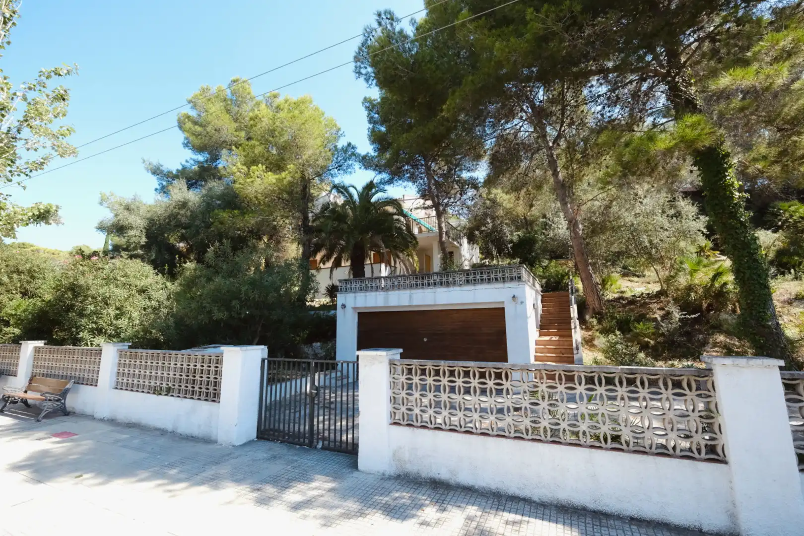 Vista exterior de Casa o xalet en venda en Tarragona amb Aire condicionat, Calefacció i Jardí privat