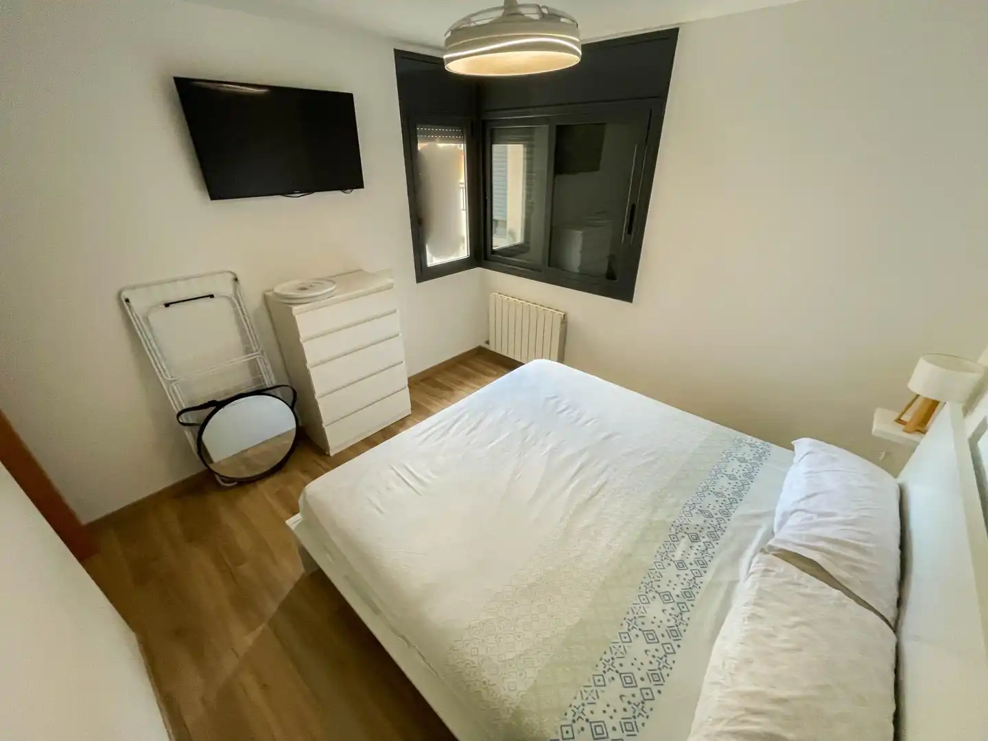Habitación de Piso en venta en Olesa de Montserrat con Calefacción, Parquet y Amueblado