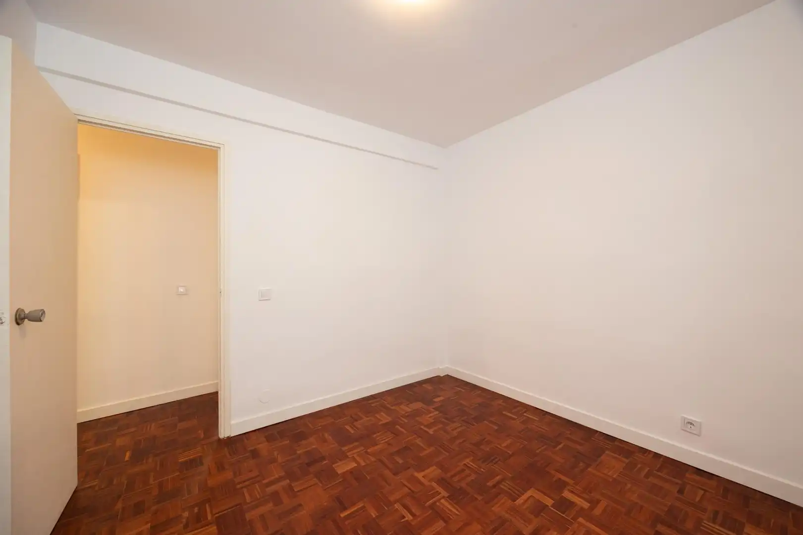 Flat for rent in Madrid  with Parquet flooring and Terrace