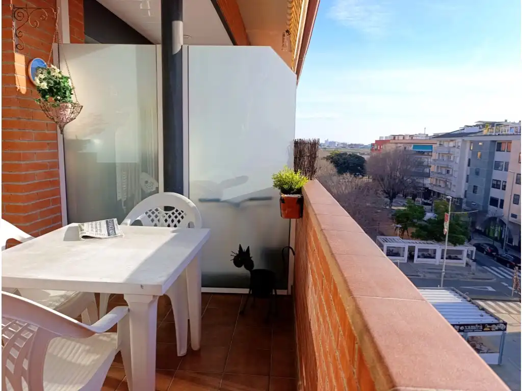 Piso con ascensor en venta en Avenida Mediterrani, imagen 7