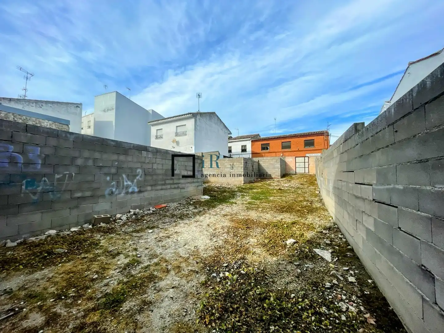 Terreny residencial en venda a Esquivias
