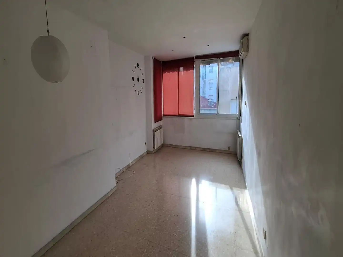 Dormitori de Pis en venda en L'Hospitalet de Llobregat