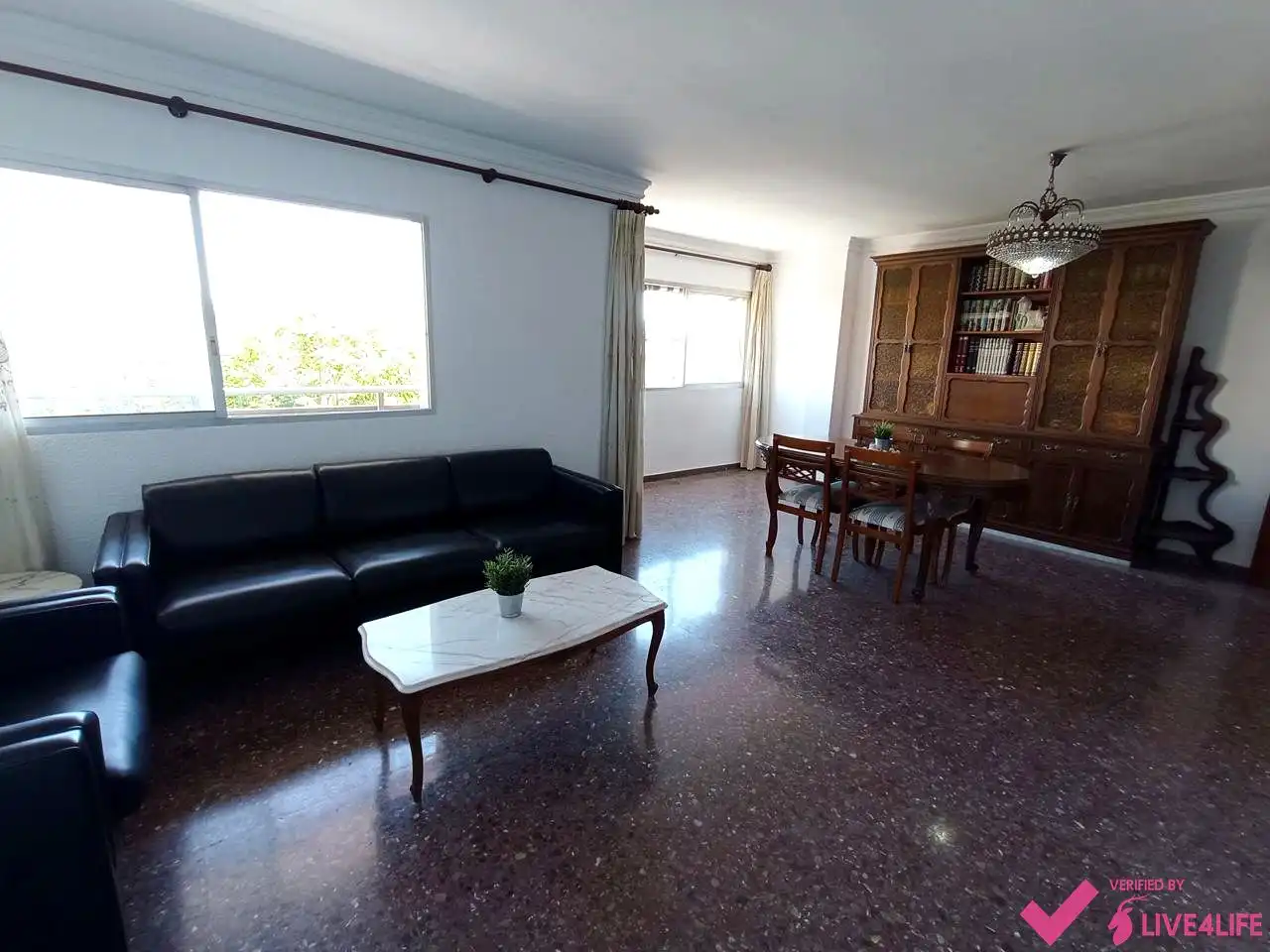 Sala de estar de Piso de alquiler en Valencia con Aire acondicionado, Terraza y Amueblado