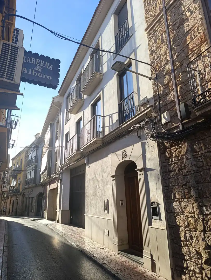 Adossat amb piscina en venda a Centro ciudad