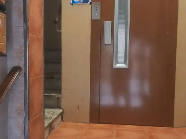 Loft mit Aufzug zum Verkauf in Carrer Grau i Torras 65, imagen 2