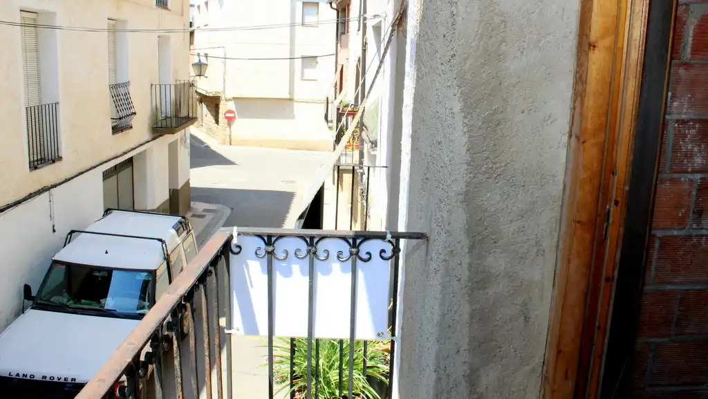Balcony of Detached homes for sale in Maella