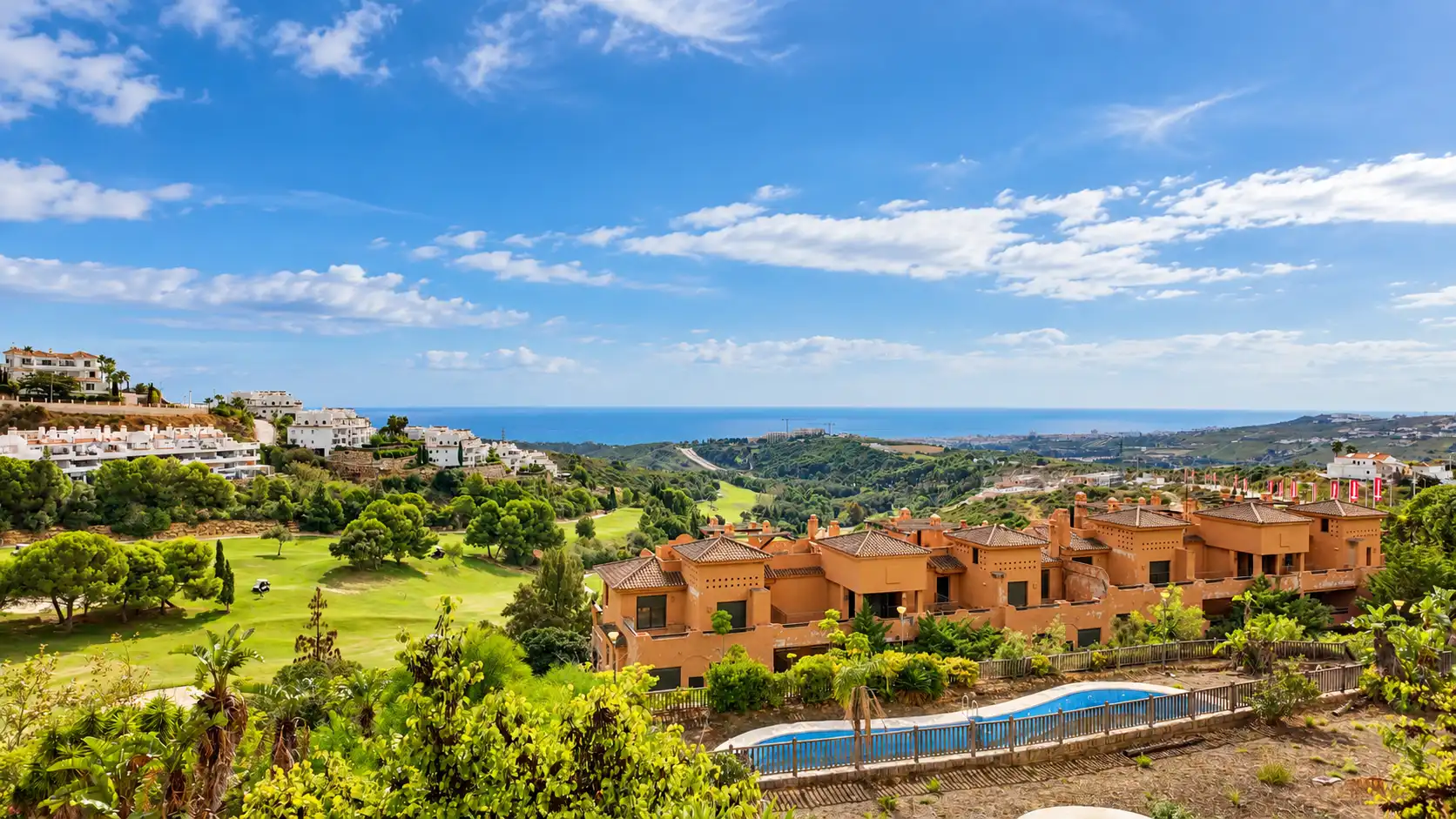 Außenansicht von Wohnung zum Verkauf in Casares mit Klimaanlage, Heizung und Terrasse