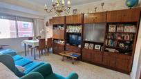 Living room of Flat for sale in  Zaragoza Capital  with Air Conditioner, Heating and Terrace