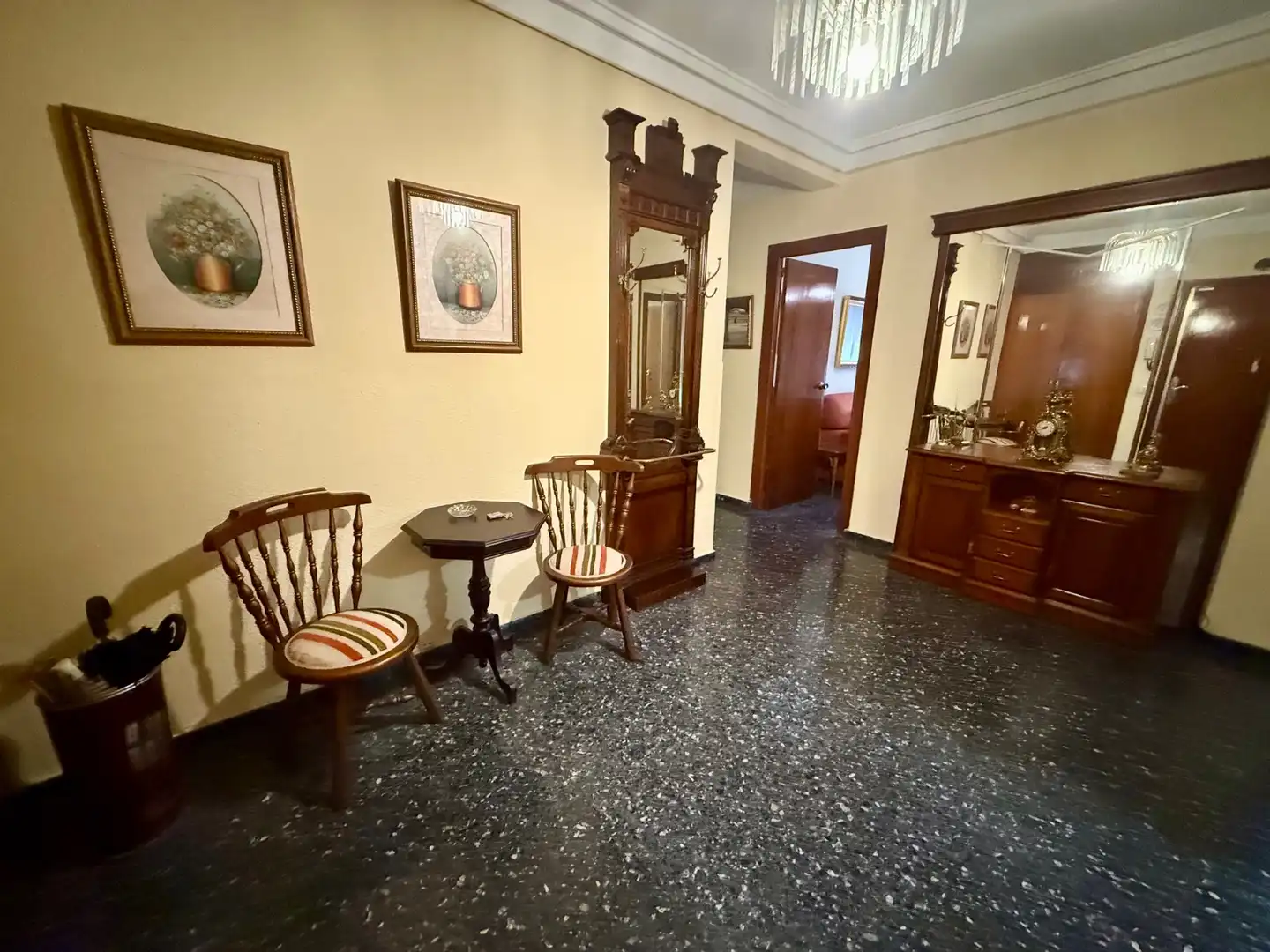Flat for sale in Ciudad Real  with Air Conditioner, Heating and Furnished