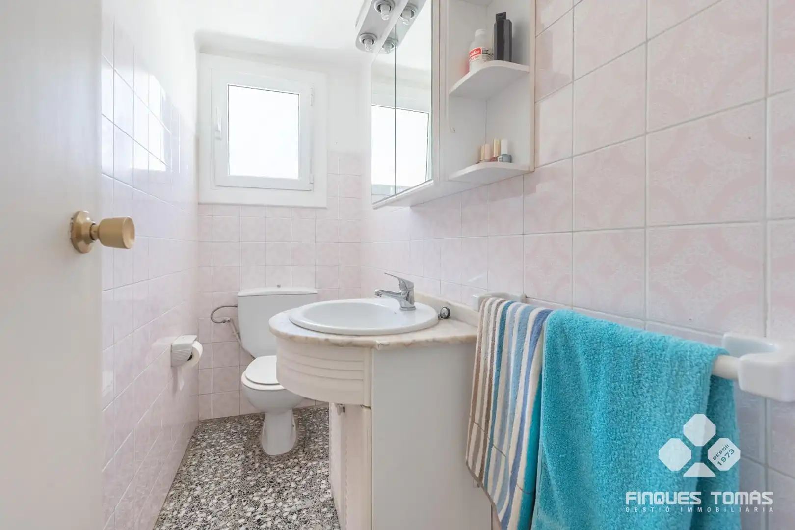Baño de Piso en venta en Calafell con Aire acondicionado, Terraza y Balcón