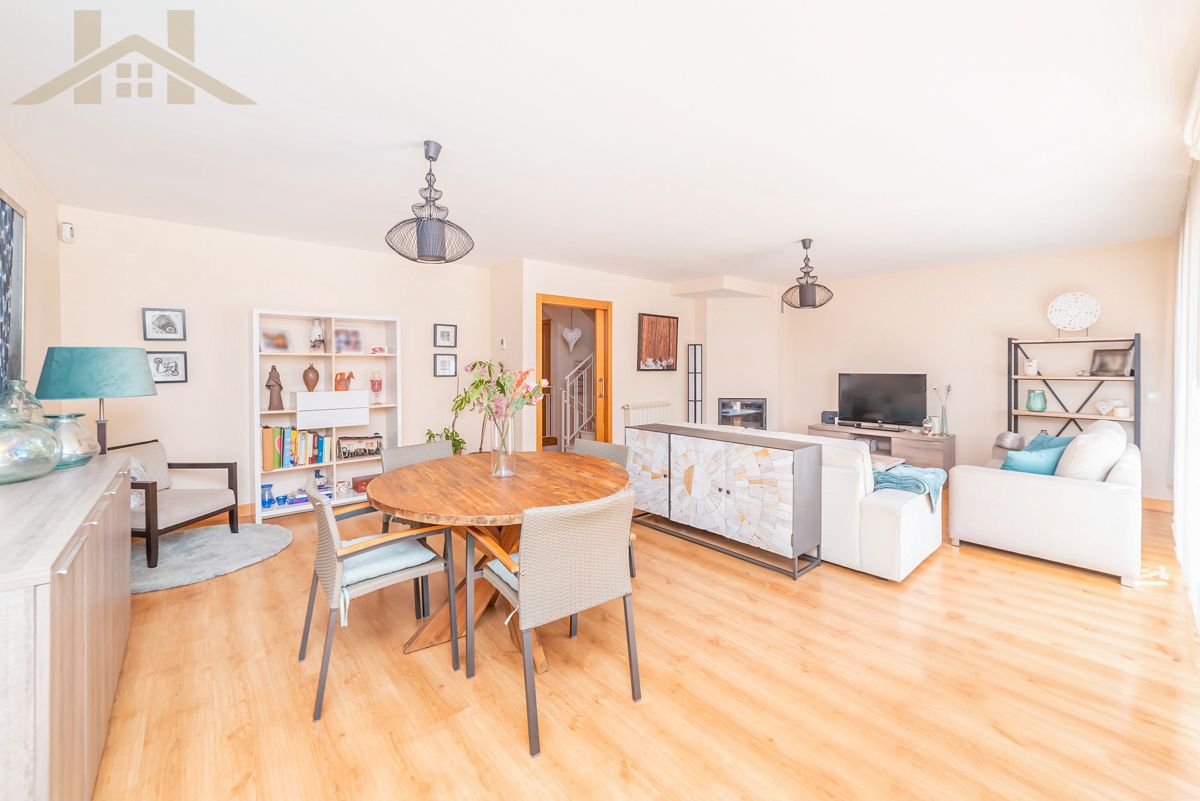 Single-family semi-detached for sale in Calle de Francisco Revelles Tejada, Santa Teresa