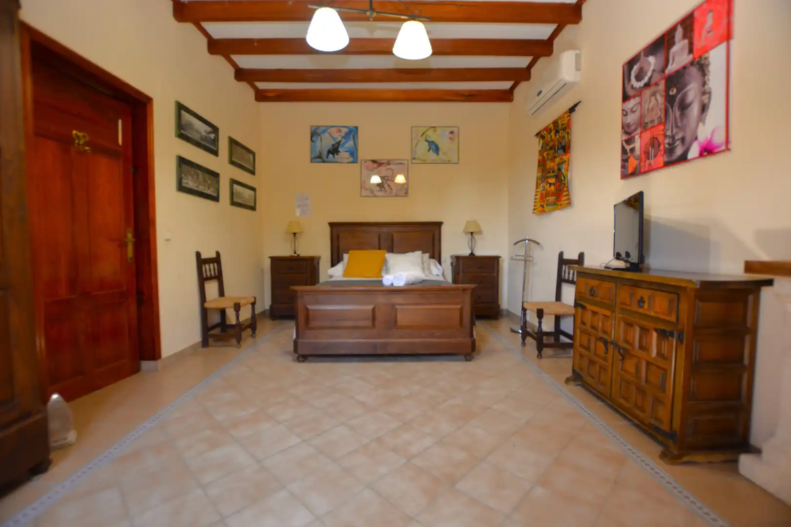 Habitación de Casa o chalet en venta en Guillena con Aire acondicionado, Calefacción y Jardín privado